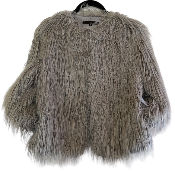 ‼️Love Moschino Fur Jacket ‼️ - Picture 5 of 7
